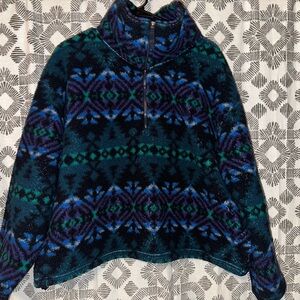 Eddie Bauer Women’s XL Fleece Pull Over. Pattern